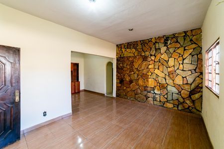 Sala de casa para alugar com 3 quartos, 150m² em Paraíso, Belo Horizonte