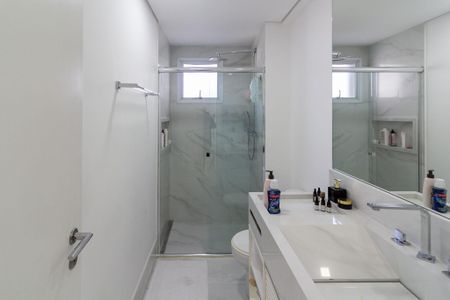Apartamento para alugar com 125m², 1 quarto e 2 vagasBanheiro Ela