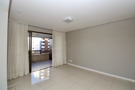 Sala de apartamento para alugar com 2 quartos, 78m² em Alphaville I, Salvador