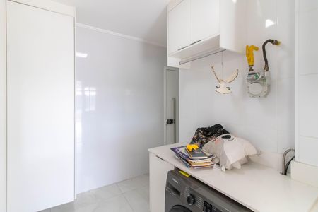Area de Serviço  de apartamento à venda com 3 quartos, 189m² em Jardim Flor da Montanha, Guarulhos