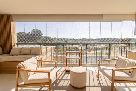 Varanda de apartamento à venda com 3 quartos, 189m² em Jardim Flor da Montanha, Guarulhos