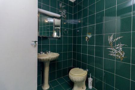 Casa para alugar com 200m², 3 quartos e 2 vagasSuíte - Banheiro