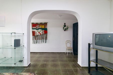 Casa para alugar com 200m², 3 quartos e 2 vagasSala