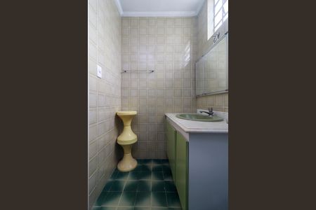 Casa para alugar com 200m², 3 quartos e 2 vagasBanheiro