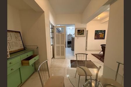 Apartamento à venda com 134m², 2 quartos e 1 vaga