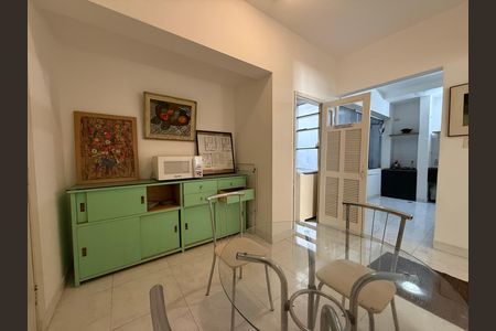 Apartamento à venda com 134m², 2 quartos e 1 vaga