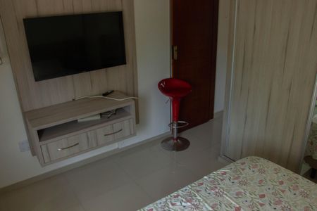 Casa de condomínio para alugar com 85m², 2 quartos e 2 vagasSuíte