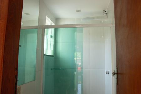 Casa de condomínio para alugar com 85m², 2 quartos e 2 vagasBanheiro Social