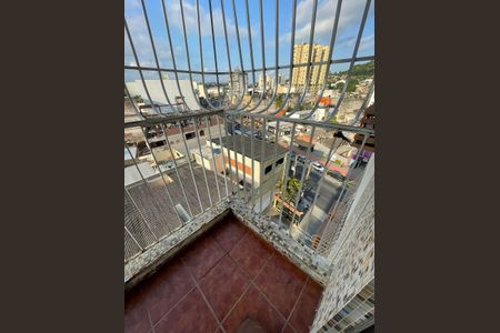 Apartamento para alugar com 72m², 2 quartos e 1 vagaVaranda