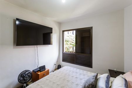 Apartamento à venda com 216m², 4 quartos e 3 vagas Apartamento à venda com 216m², 4 quartos e 3 vagasQuarto 2