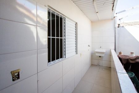 Casa para alugar com 50m², 1 quarto e sem vaga