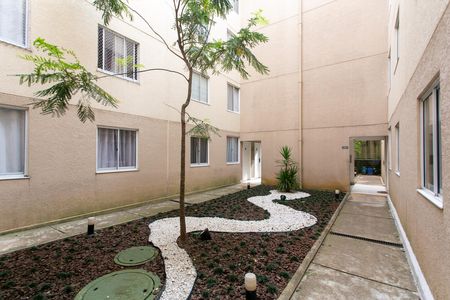 Apartamento para alugar com 37m², 2 quartos e 1 vagaÁrea comum 