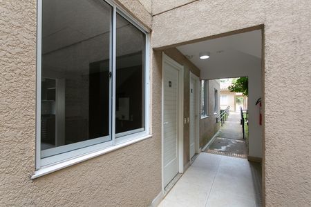 Apartamento para alugar com 37m², 2 quartos e 1 vagaÁrea comum 