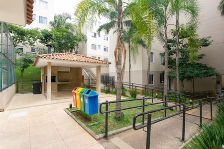 Apartamento para alugar com 37m², 2 quartos e 1 vagaÁrea comum