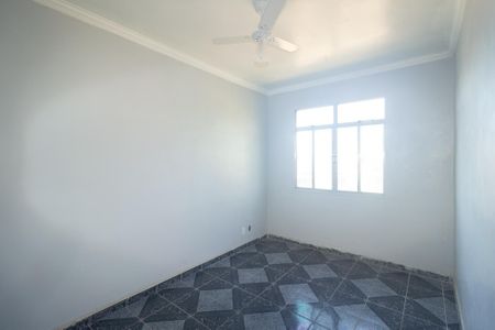 Sala de apartamento para alugar com 2 quartos, 50m² em Santa Cruz, Rio de Janeiro