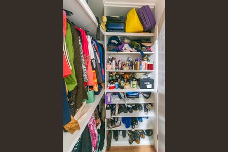 Apartamento para alugar com 43m², 2 quartos e 1 vagaCLoset do quarto 2