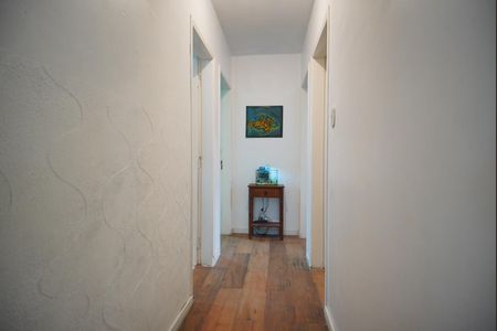 Apartamento à venda com 62m², 3 quartos e 1 vagaCorredor Quartos
