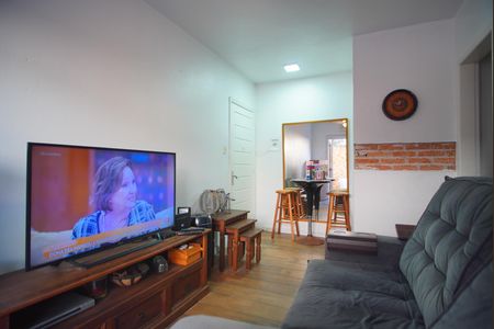 Sala de apartamento à venda com 3 quartos, 62m² em Rio Branco, Porto Alegre