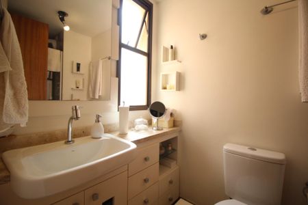 Apartamento à venda com 58m², 2 quartos e 1 vagaBanheiro