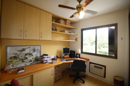 Apartamento à venda com 58m², 2 quartos e 1 vagaQuarto 2