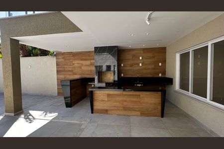 Casa de condomínio à venda com 273m², 4 quartos e 3 vagas Casa de condomínio à venda com 273m², 4 quartos e 3 vagasChurrasqueira