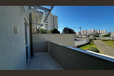 Casa de condomínio à venda com 273m², 4 quartos e 3 vagas Casa de condomínio à venda com 273m², 4 quartos e 3 vagasVaranda dos quartos
