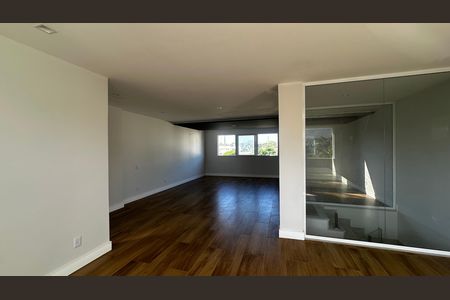 Casa de condomínio à venda com 273m², 4 quartos e 3 vagas Casa de condomínio à venda com 273m², 4 quartos e 3 vagasSalão