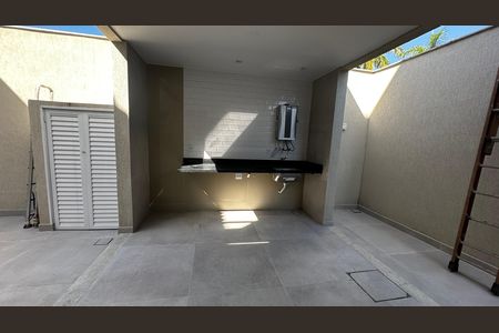 Casa de condomínio à venda com 273m², 4 quartos e 3 vagas Casa de condomínio à venda com 273m², 4 quartos e 3 vagasÁrea de Serviço