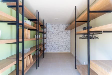 Apartamento à venda com 34m², 1 quarto e sem vagaMini Mercado