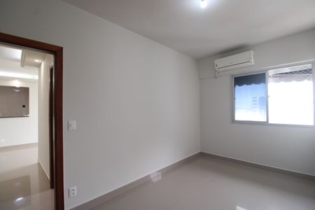 Apartamento para alugar com 79m², 2 quartos e 1 vagaSuíte
