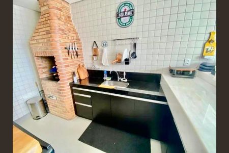 Apartamento à venda com 130m², 2 quartos e sem vaga