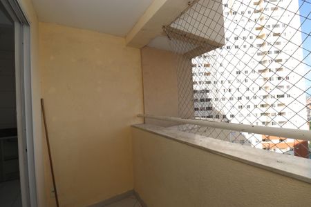 Apartamento para alugar com 70m², 2 quartos e 1 vagaVaranda