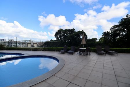 Apartamento para alugar com 70m², 2 quartos e 1 vagaÁrea comum - Piscina