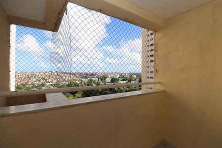 Apartamento para alugar com 70m², 2 quartos e 1 vagaVaranda