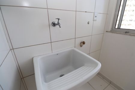 Apartamento para alugar com 70m², 2 quartos e 1 vagaÁrea de Serviço