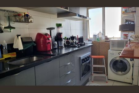 Apartamento à venda com 54m², 2 quartos e 1 vagaCozinha