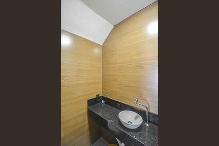 Casa à venda com 150m², 3 quartos e 4 vagasLavabo