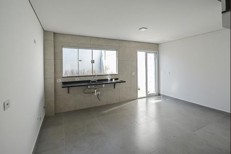 Casa à venda com 150m², 3 quartos e 4 vagasSala/Cozinha
