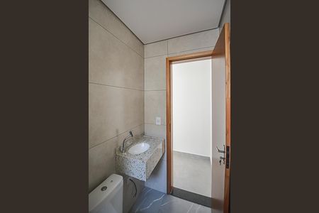 Casa à venda com 150m², 3 quartos e 4 vagasBanheiro da Suíte 2