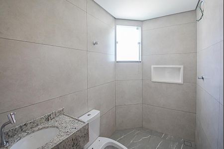 Casa à venda com 150m², 3 quartos e 4 vagasBanheiro da Suíte 3