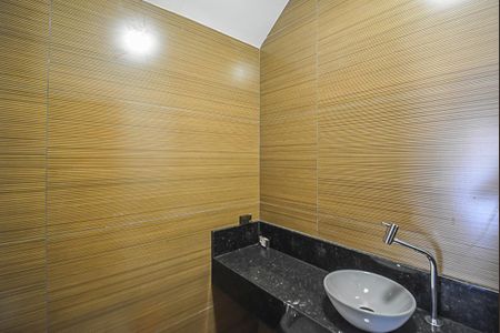 Casa à venda com 150m², 3 quartos e 4 vagasLavabo