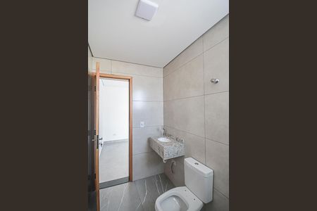 Casa à venda com 150m², 3 quartos e 4 vagasBanheiro da Suíte 3