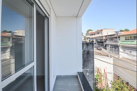 Casa à venda com 150m², 3 quartos e 4 vagasSacada do Quarto 3 - Suíte