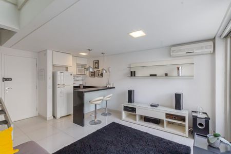 Sala de apartamento para alugar com 1 quarto, 52m² em Vila Nova Conceição, São Paulo