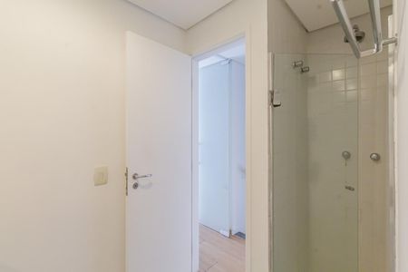 Apartamento para alugar com 52m², 1 quarto e 1 vaga Apartamento para alugar com 52m², 1 quarto e 1 vagaBanheiro da Suíte