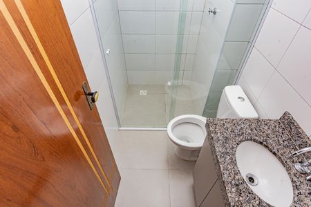 Banheiro de apartamento para alugar com 1 quarto, 32m² em Vila Brasilio Machado, São Paulo