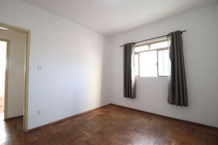 Apartamento para alugar com 45m², 3 quartos e 1 vagaQuarto 2