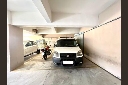 Apartamento à venda com 140m², 3 quartos e 4 vagas