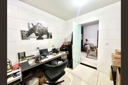 Apartamento à venda com 140m², 3 quartos e 4 vagas