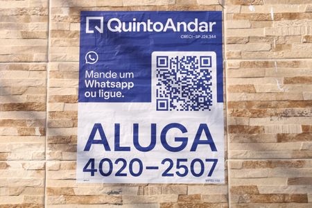 Apartamento para alugar com 60m², 2 quartos e sem vagaPlaca instalada na fachada do condomínio - Código da placa: WPSU-150
